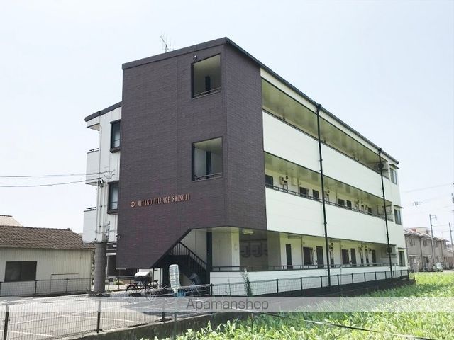 都ヴィレッヂ新涯の外観写真