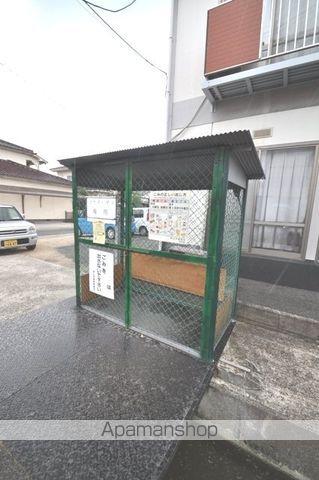 スカイハイツE棟の外観写真