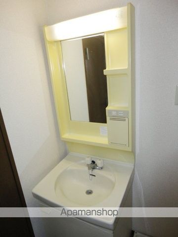 クラウンII津福の内装写真