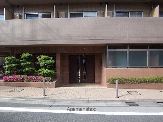 メインステージ大井町の玄関写真