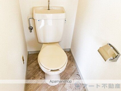 メゾン森田[1R/22m2]のトイレ