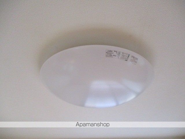 メゾンフォーレストAの内装写真