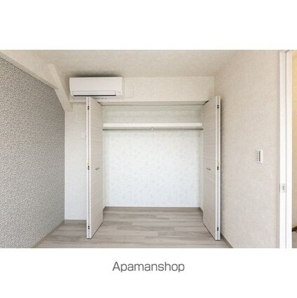 シェル中野弥生町[4K/64.54m2]の収納