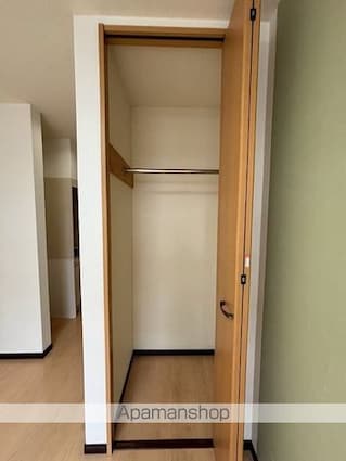 ネクサス南烏山[1K/18m2]の収納