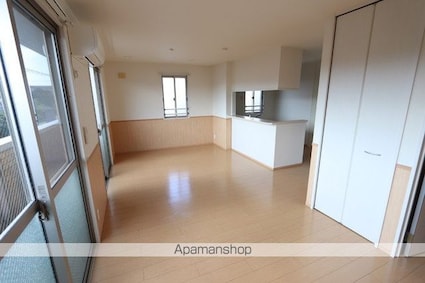 メゾンソレイユ　Ａ棟[3LDK/85.86m2]のリビング・居間