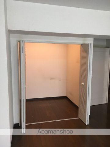 白鷹松下町マンションの内装写真