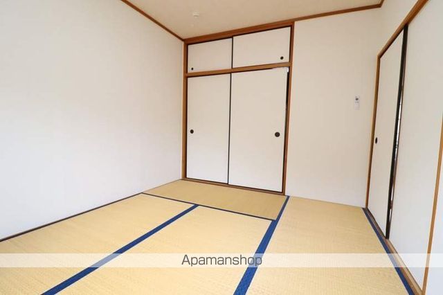 尾方ハイツの内装写真