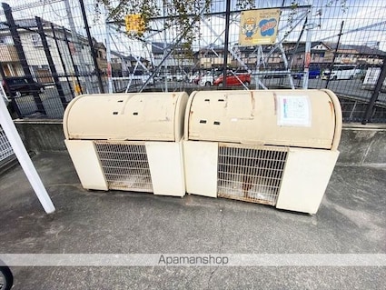 岡山県倉敷市老松町５丁目[1K/34m2]の共用部3