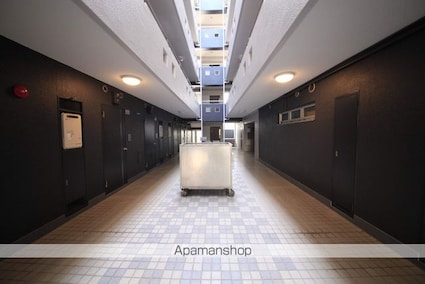 Ａ＆Ｕ百草園[1R/22.68m2]のロビー