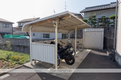 センチュリー香西Ｃ棟[2DK/50.42m2]の共用部1