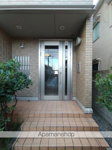 シャトレ清風の玄関写真