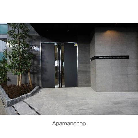 ルクレ上北沢ルネサンスコートの玄関写真