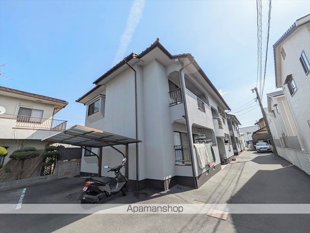 コーポ岸本 A棟の外観写真