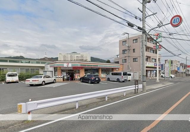 ミランダクラーラの周辺写真