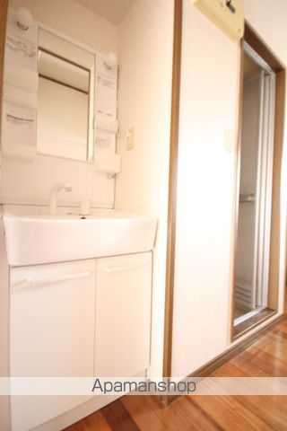 第8年見マンションの内装写真