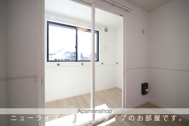 シャルールの内装写真