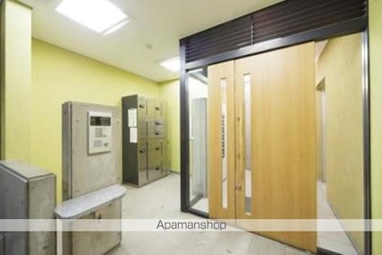 東京都千代田区麹町１丁目[1K/39.81m2]のエントランス
