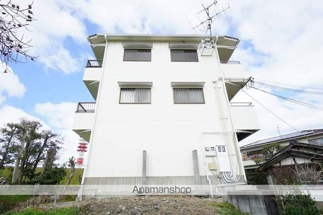 宮本マンションの外観写真