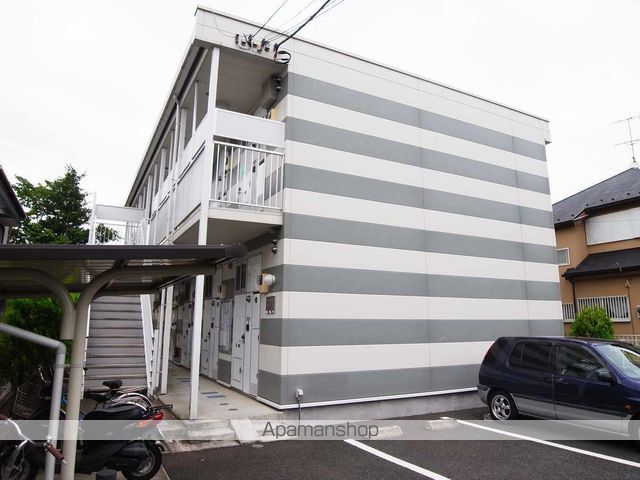 レオパレストゥルヌソルIIの玄関写真