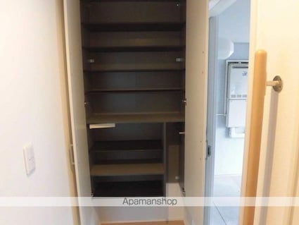 グリーンハイツエイト[2LDK/66.9m2]の玄関