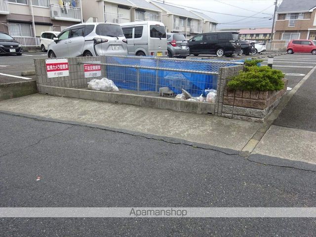 【和歌山市加納のアパートの写真】