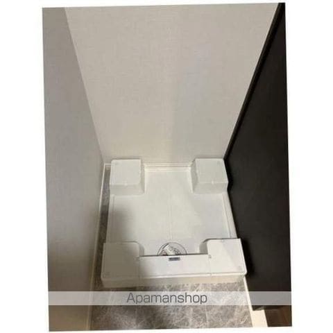 シーズンフラッツ渡辺通の内装写真