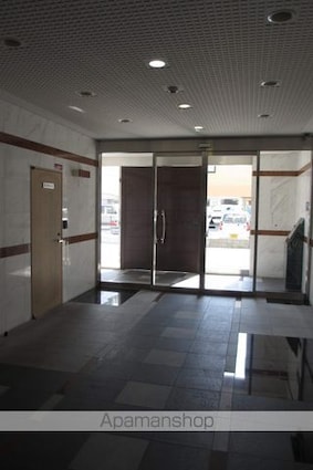 和歌山県和歌山市友田町５丁目[1DK/30.01m2]のエントランス