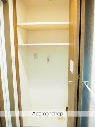 ルーブル中野南台[2DK/40.3m2]の収納