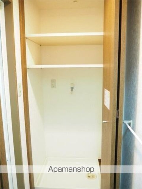 ルーブル中野南台[2DK/40.3m2]の収納