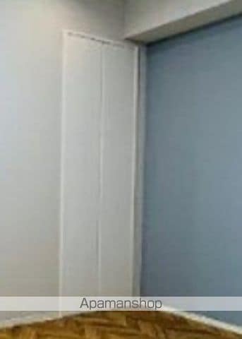 ロイヤルハイツ新高円寺の内装写真