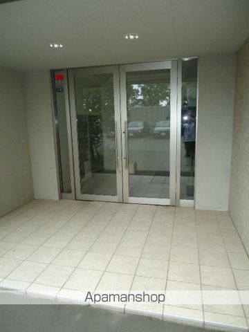 桑園スクエアIの玄関写真