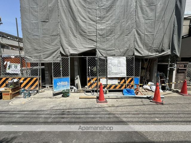 ラシクラス南行徳の玄関写真