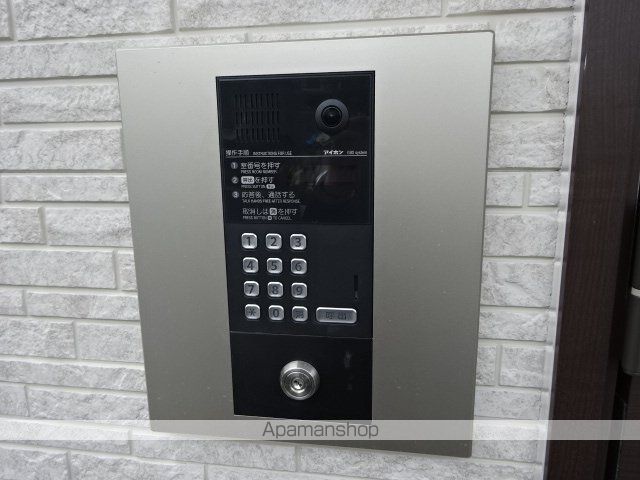 アンプルールフェールオリゾンの玄関写真
