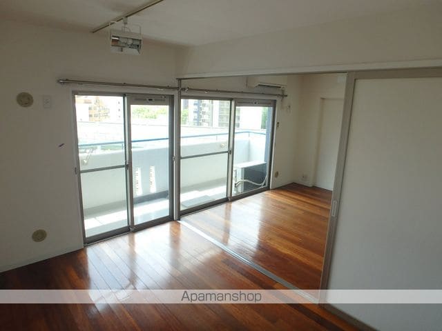 APARTMENTKSFUKUSHIMAの内装写真