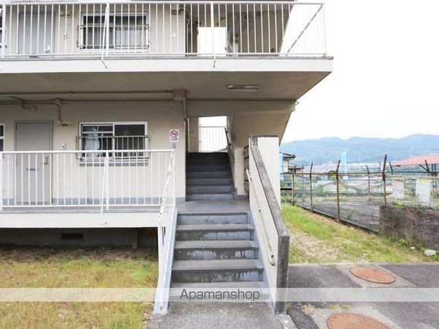 ビレッジハウス平田2号棟の玄関写真