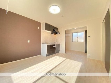 ララルー[1LDK/33.02m2]のリビング・居間