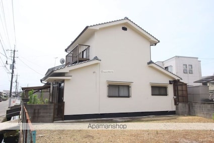 神村町　石岡貸家[4K/82.5m2]の外観4