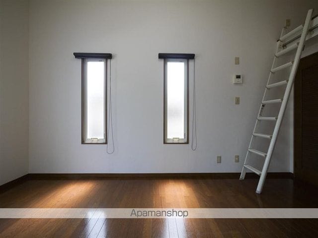 アーバナイト子平町の内装写真