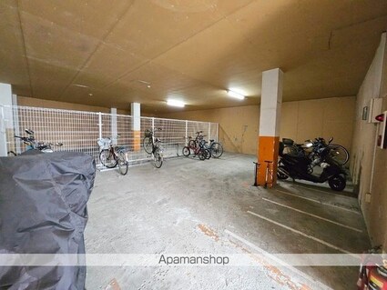 東京都足立区本木南町[2LDK/58.3m2]の共用部3