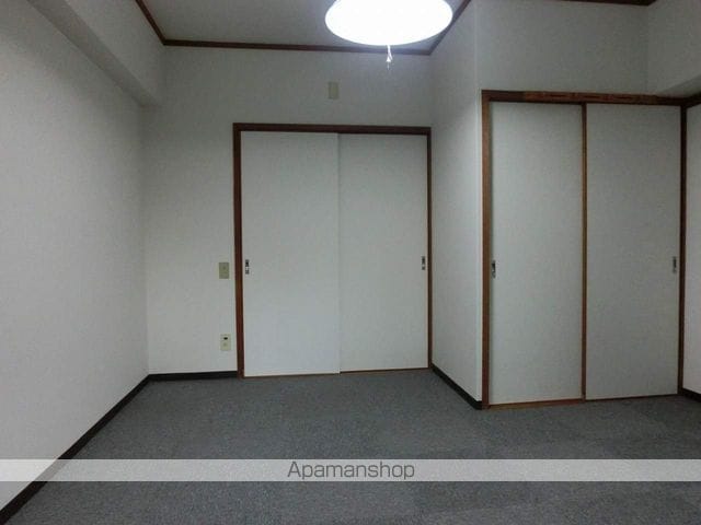 メゾンドシャワー通りの内装写真