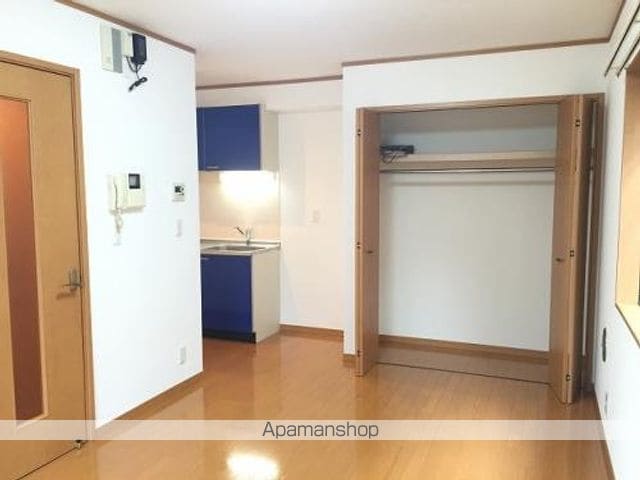 ケンズ　グランノーリ・エム[1R/26.52m2]のリビング・居間