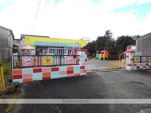 ブライドガーデンI Bの周辺写真