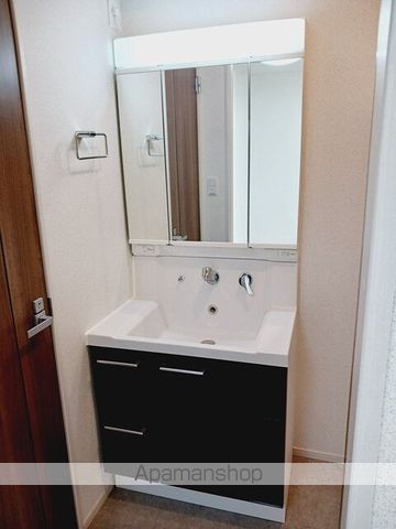 サイカス桟橋通の内装写真