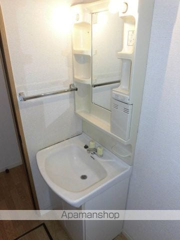 グラスホッパーCの内装写真