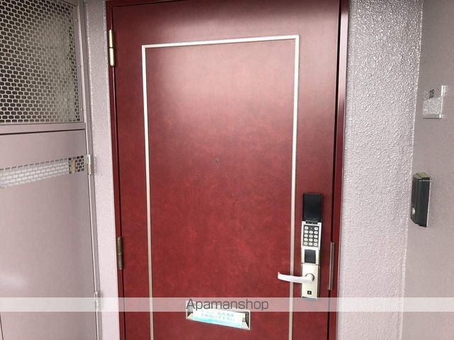 ベルアンジュールの玄関写真