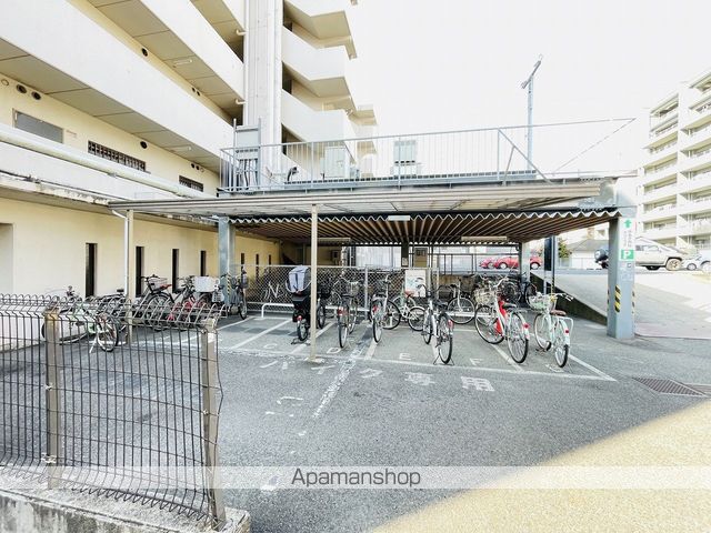 アーバン滝子の玄関写真