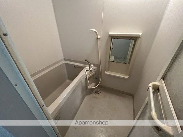 フレグランス北今宿の内装写真