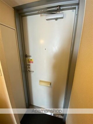 東京都練馬区春日町１丁目[1K/19.87m2]の玄関