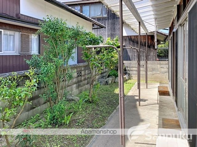 人見一戸建の内装写真