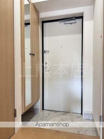 レオ リヤンドの内装写真